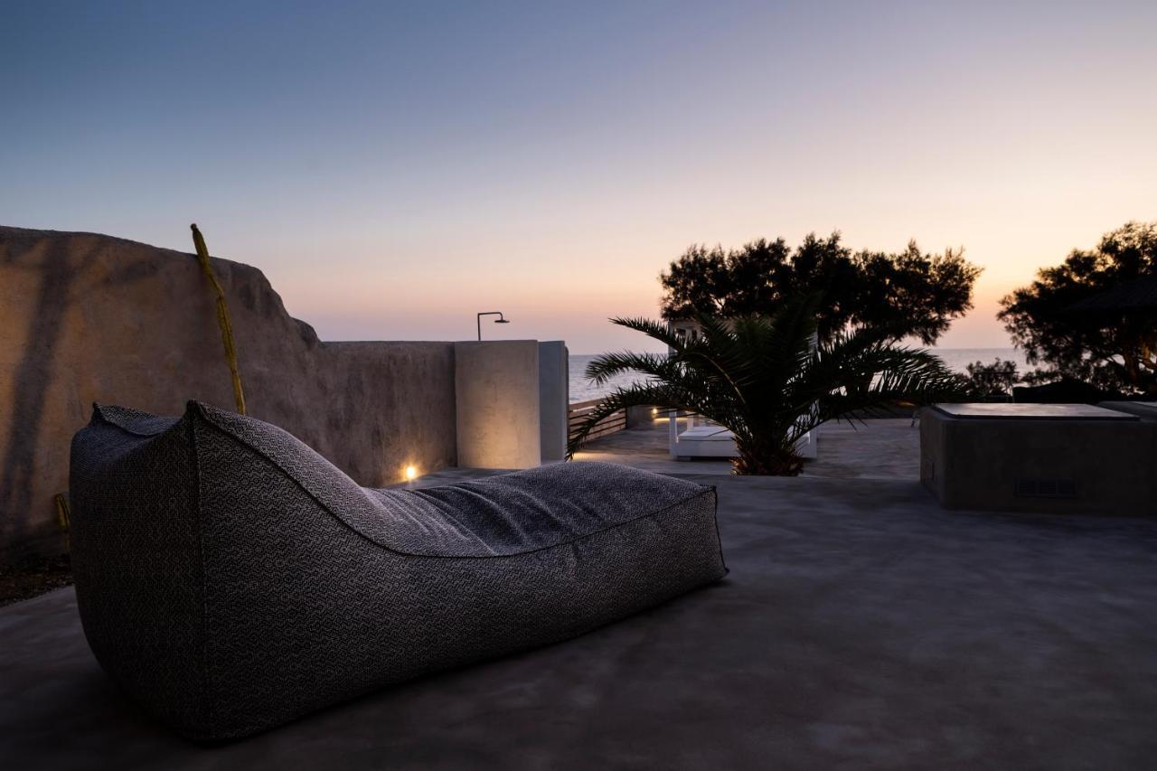 Villa Beltramo Santorini 2 Bedroom Private Pool Villa Foinikia  Exterior photo
