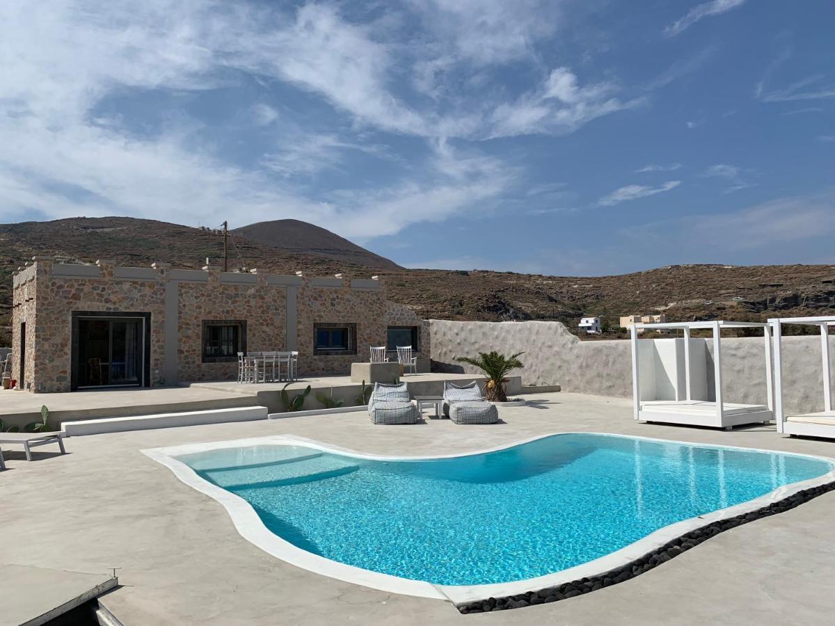 Villa Beltramo Santorini 2 Bedroom Private Pool Villa Foinikia  Exterior photo